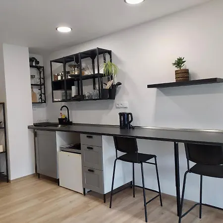 Appartement Moderni Byt V Rodinnem Dome S Bazenem A Zahradou Jablonec nad Nisou